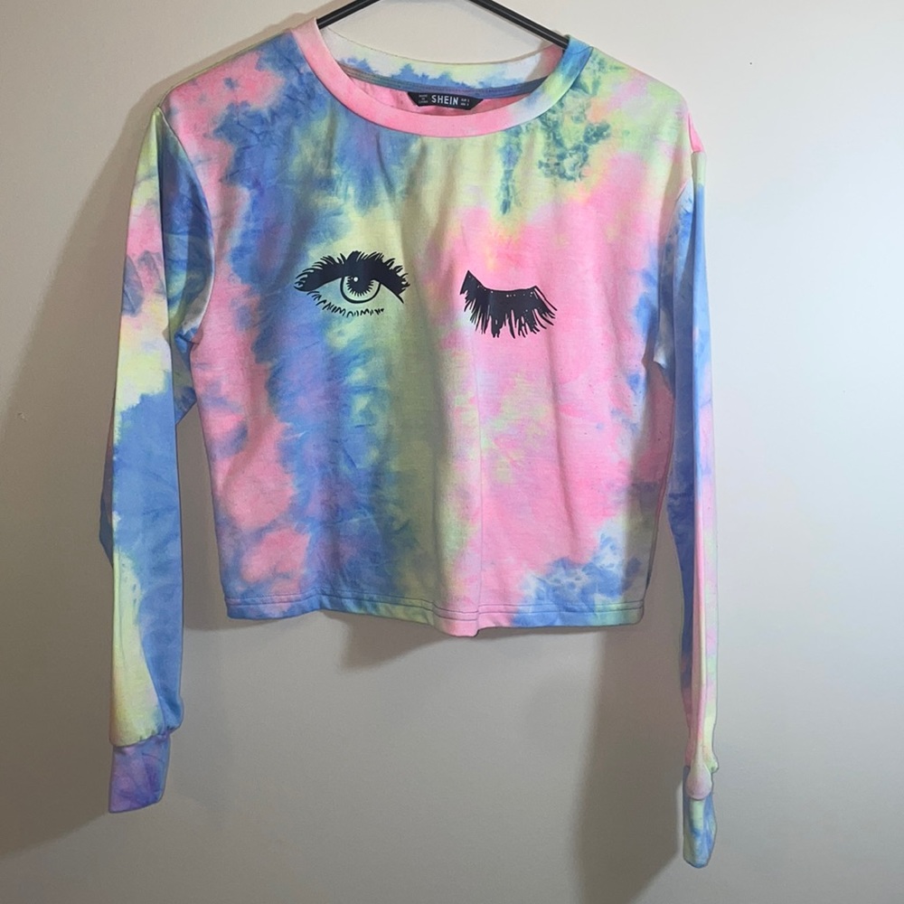 tie dye long sleeve crop top
